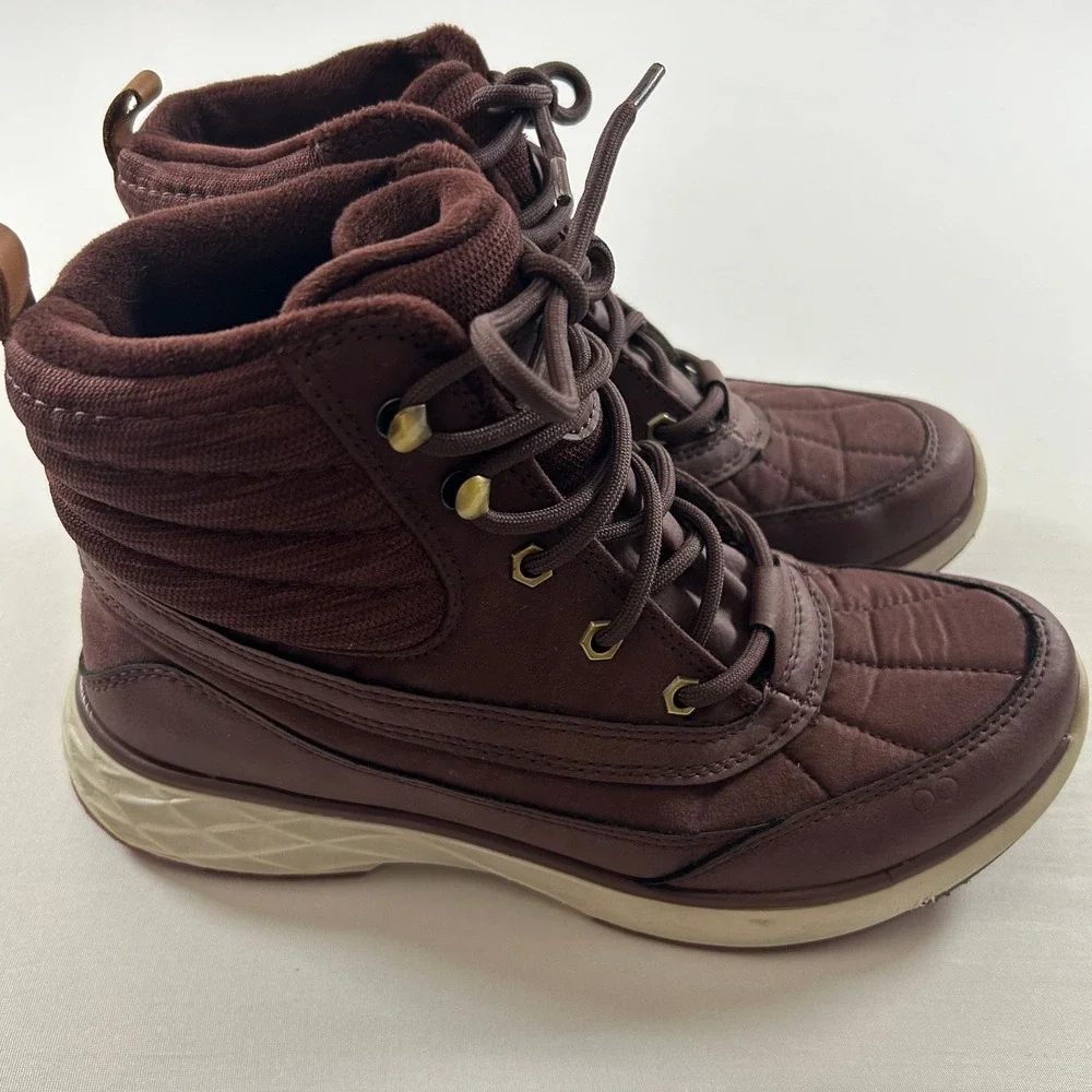 Ryka Winter Boots Women 8.5 Burgundy Quilted Lace Up Cold Weather Ankle Boots
